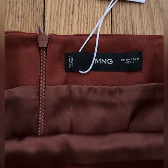 NWT Mango Skirt Brick Red Back Zip Size 40 - Picture 3 of 6